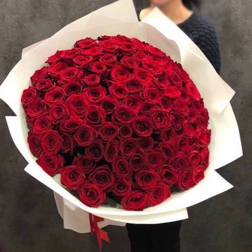 Букет из 101 красной розы
